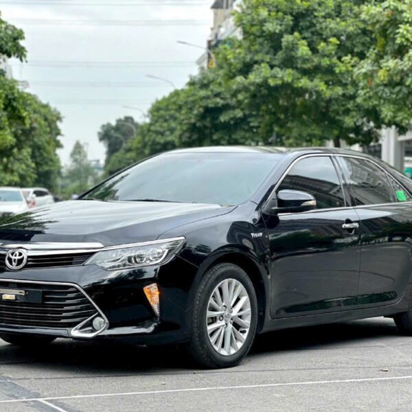 Private car from Hanoi to Halong Bay